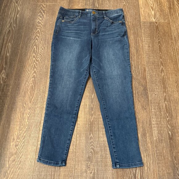 Democracy “Ab” Solution Jeans – 12 - Picture 2 of 12